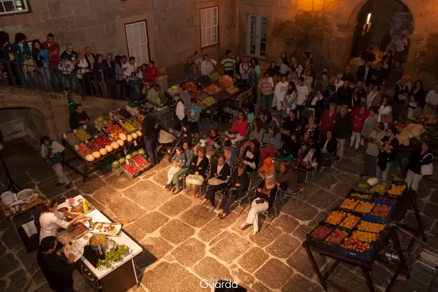 Antigo Paço Episcopal e Seminário - Pátio do conjunto arquitetónico, em evento gastronómico (foto de 2015)
