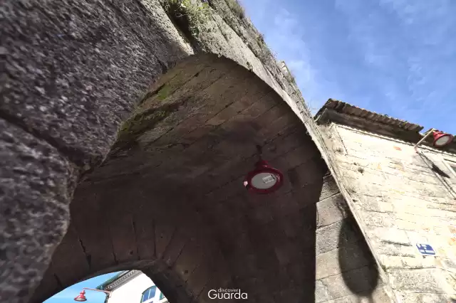 Porta D'El Rei - Interior da Porta, vista a partir da Rua de São Vicente (foto de 2020)