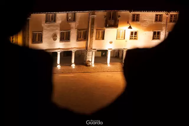Praça Luís de Camões - Vista noturna a partir do terraço da Sé Catedral (foto de 2019)