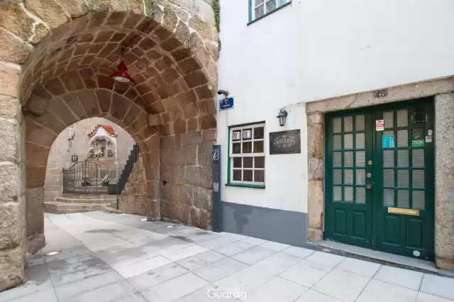 Torre dos Ferreiros - Entrada pela Rua da Torre (foto de 2020)